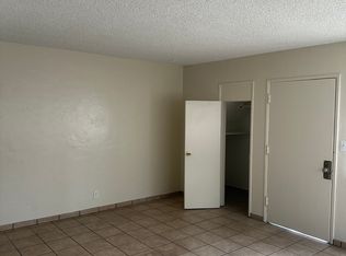 123 N Spring Ave, Compton, CA 90221