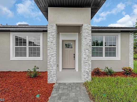 3rd image of 4749 Myrtle Beach Dr
