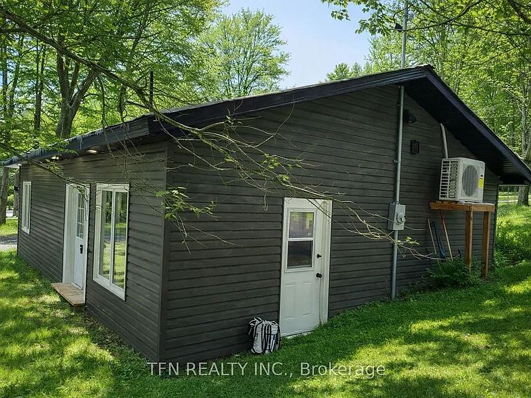 385 Gables Rd — Photo 1