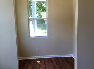 3837 Seward St, Omaha, NE 68111