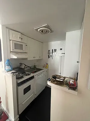 Rented by Smart City Real Estate LLC | media 16