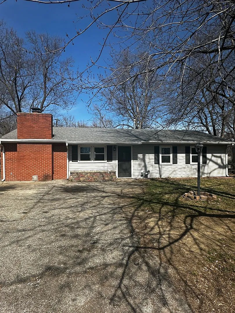 4603 Cheyenne Road St. Joseph, MO 64503 — Photo 1