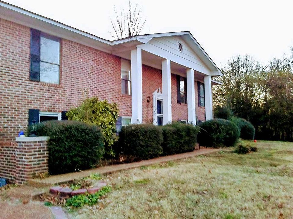 2nd image of 4924 Cindy Cir NW