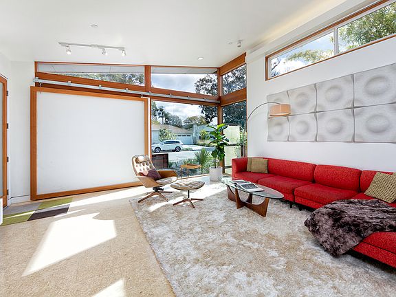 4th image of 5133 Fairbanks Way