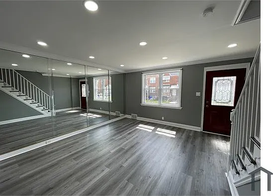 2545 S Bellford St — Photo 5