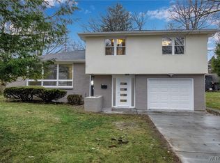 4300 Fairfield Dr, Williamsville, NY 14221