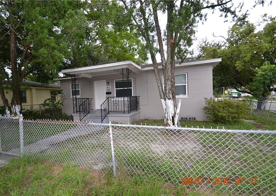1st image of 1601 E 29th Ave