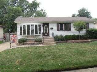 930 N Glenwood St, Griffith, IN 46319