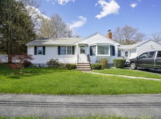 47 Bradford Rd, Peabody, MA 01960