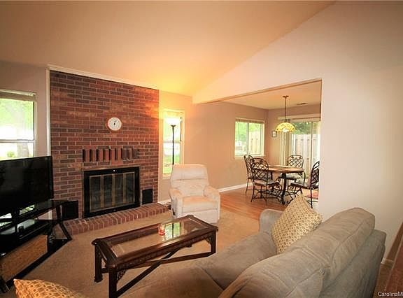 5th image of 9000 McAlpine Cove Ct