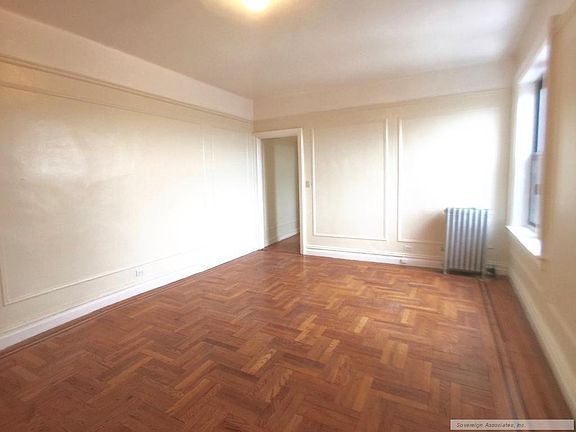 5th image of 116 W 238th St APT 1D