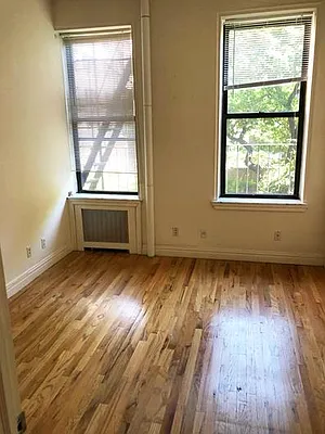 Rented by Buchbinder & Warren | media 17