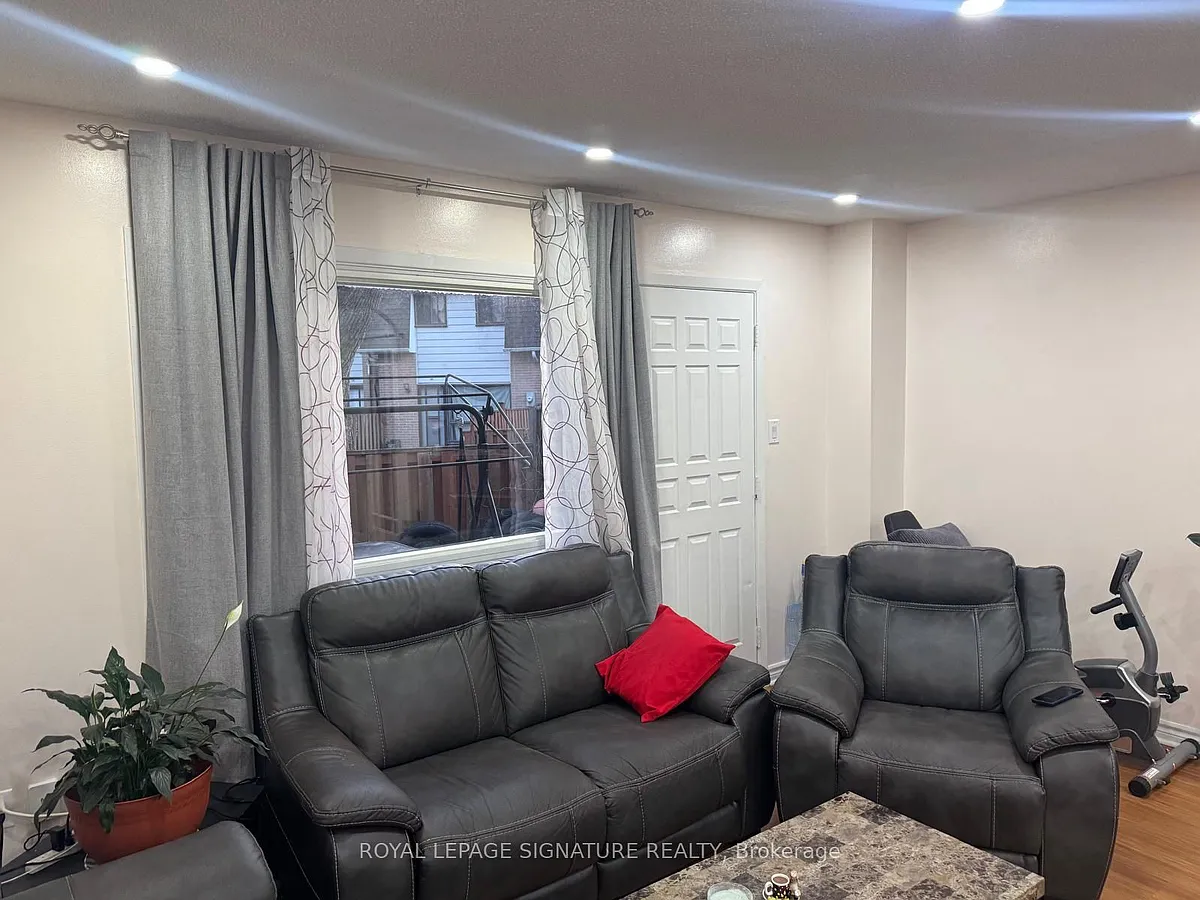Building Photo - 475 Bramalea Rd #181