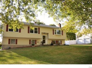 7 Rev Taylor Dr, Ansonia, CT 06401