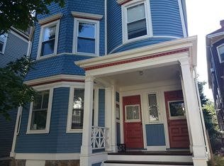 112 Franklin St #1, Brookline, MA 02445