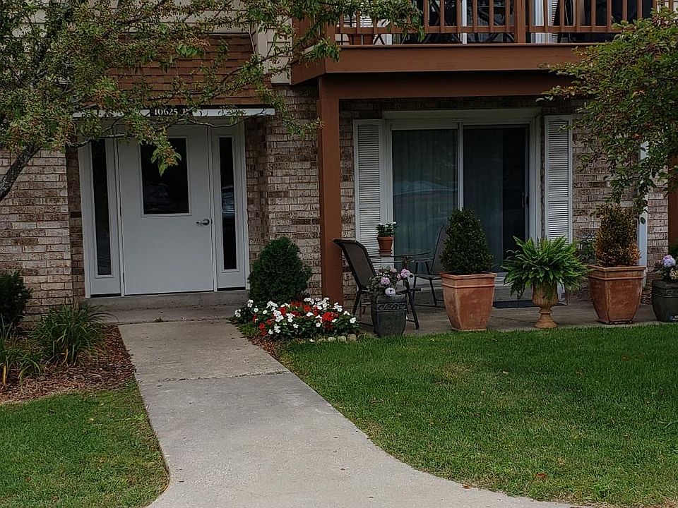 1st image of 10625 N Ivy Ct Unit 52