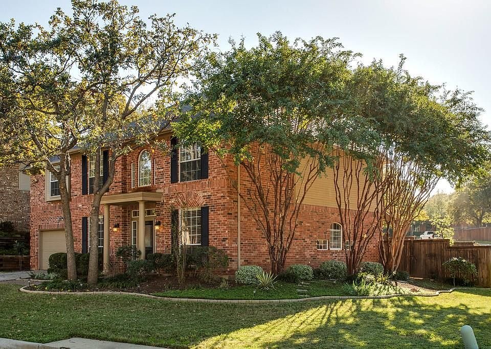 1st image of 2678 Creekside Way