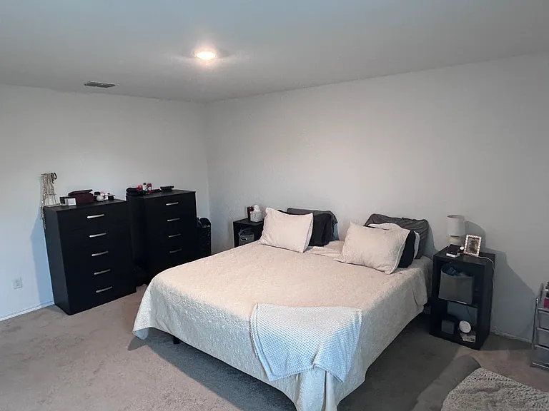 5904 Nyquist Way — Photo 9
