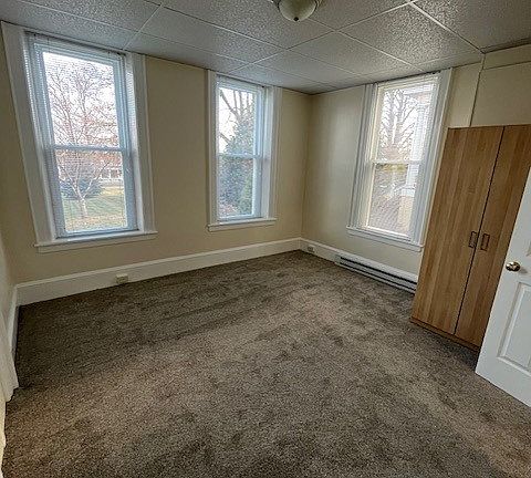 5th image of 665 Oak Hill Ave APT 1