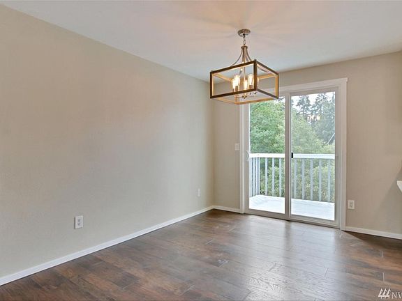 5th image of 15318 121st Avenue Ct E