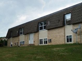 2857 City View Dr, Rockford, IL 61103
