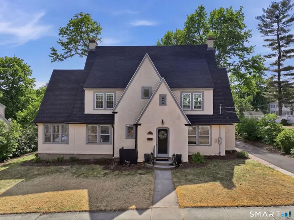 11 Mansfield Terrace, Middletown, CT 06457