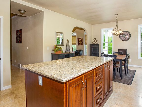 5th image of 355 Peaceful Garden Cemetery Rd