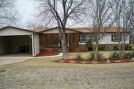 1st image of 300 Sheri Ln