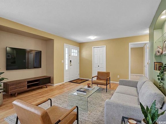5th image of UNIT 104B-141 105th STREET W