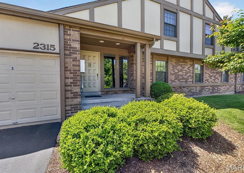 1st image of 2315 Seven Pines Dr Unit 2
