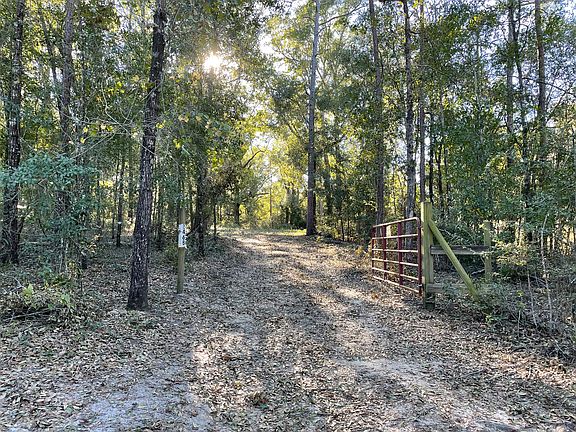 2nd image of 2468C Three Mile Rd