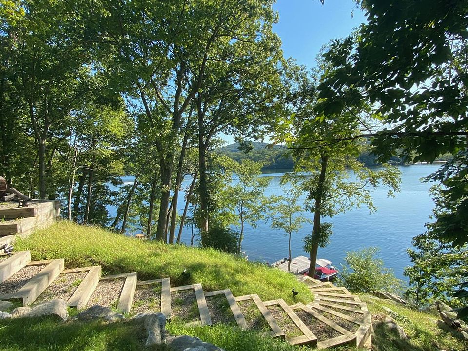 Lake view from side yard