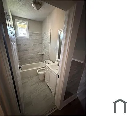 1485 Jackson Ave — Photo 18
