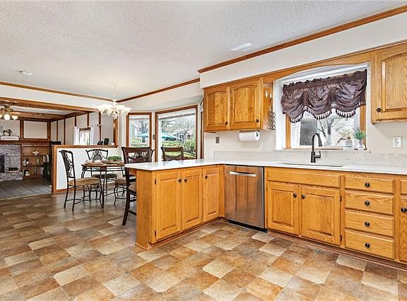 4th image of 17503 W 70th St