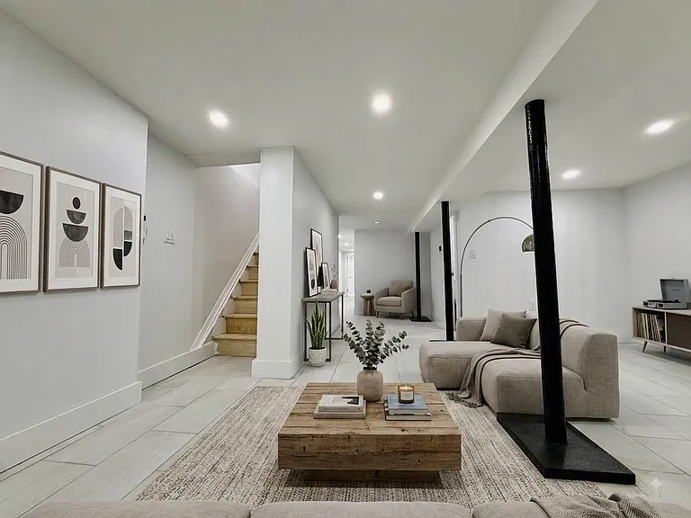 176 Utica Ave #1 — Photo 3