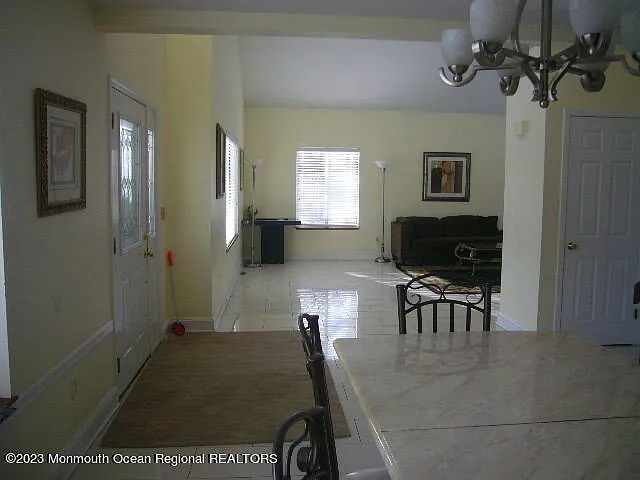 205 Alpern Ave — Photo 4
