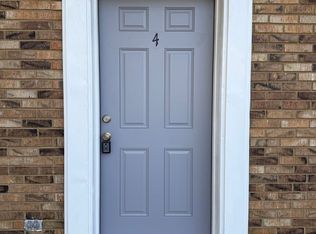 106 W Ray St APT 4, Dickson, TN 37055