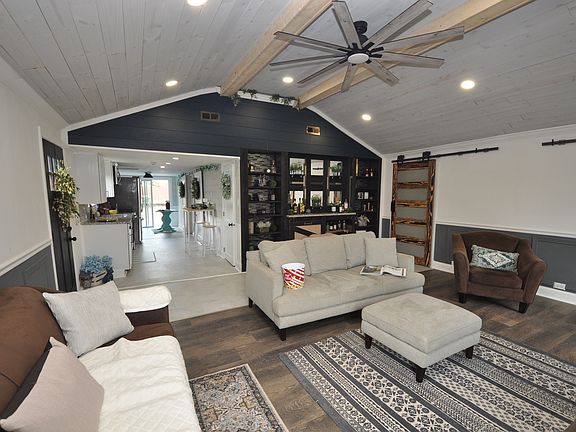 5th image of 26458 W Grapevine Ave