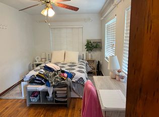 330 NW 15th St, Gainesville, FL 32603