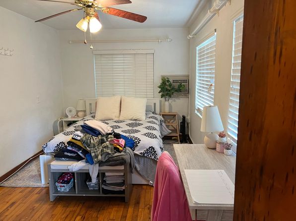 330 NW 15th St