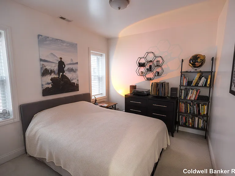2345 W Irving Park Rd #3S — Photo 9
