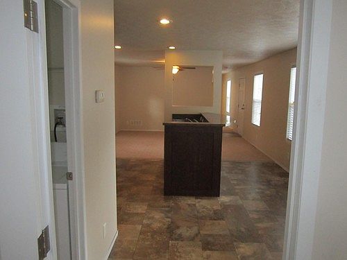 4th image of 487 Bellewood Dr SE