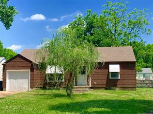 1542 S Elm Ave, Bartlesville, OK 74003