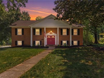 1220 Abingdon Way, Winston Salem, NC, 27106