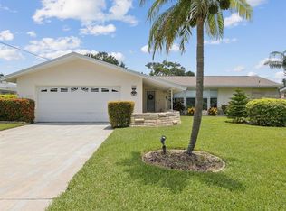 1745 Harbor Cir W, Largo, FL 33770