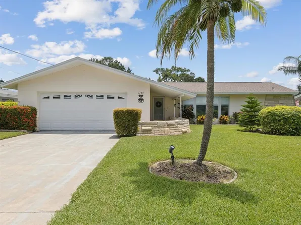 1745 Harbor Cir W, Largo, FL 33770