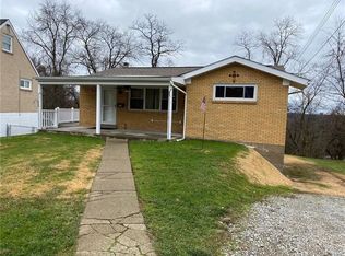 403 Collins Dr, Pittsburgh, PA 15235