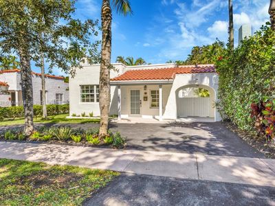 1213 La Mancha Ave, Coral Gables, FL, 33134