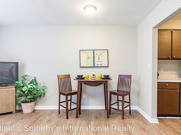 5th image of 1203 Hillside Ave #G3