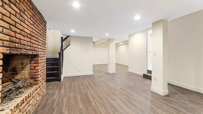 Rented by Corcoran | media 24